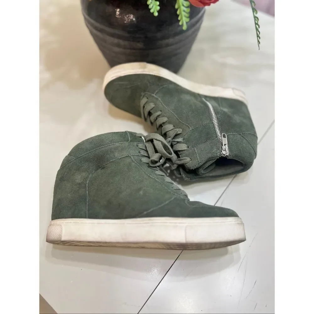 Steve Madden Women's Suede Hidden Wedge Noah Ankle Boots Olive Green Size 8